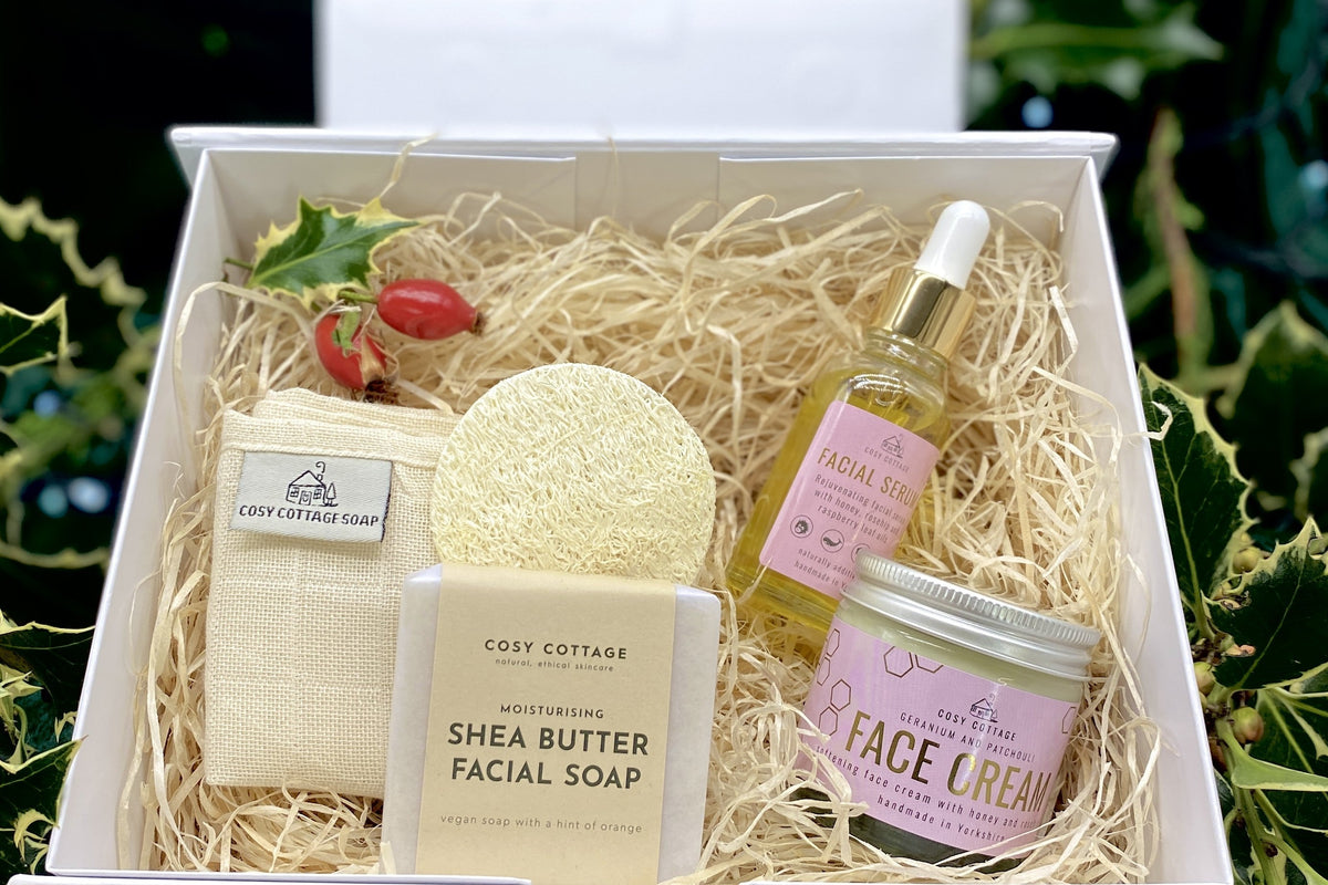 Cosy Christmas Gift Box Collection - Cosy Cottage Soap