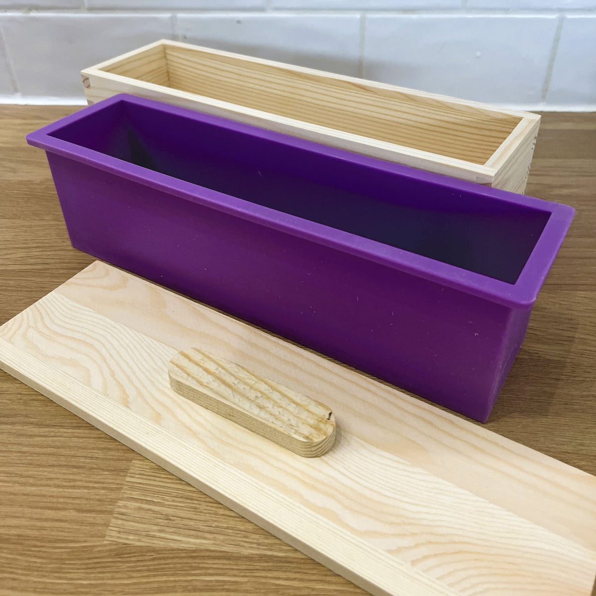 Soapmaker's Friend Moulds & Stamps - Cosy Cottage Soap